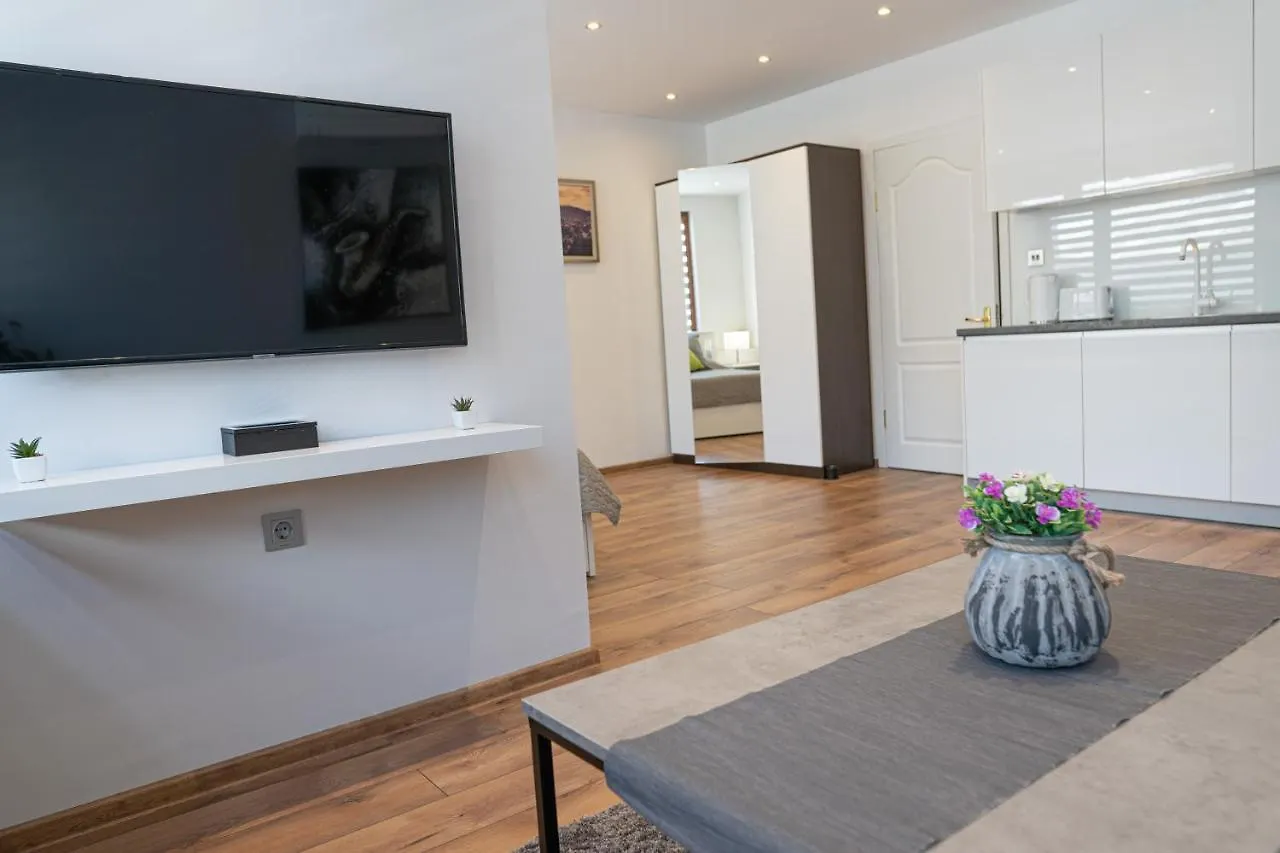 Shushi'S Central Studio Apartment Filibe 0*,  Bulgaristan
